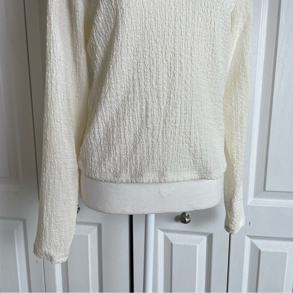Old Navy Textured Long Sleeve Top Womens L Ivory Lightweight Shabby Chic Cottage - Picture 4 of 12